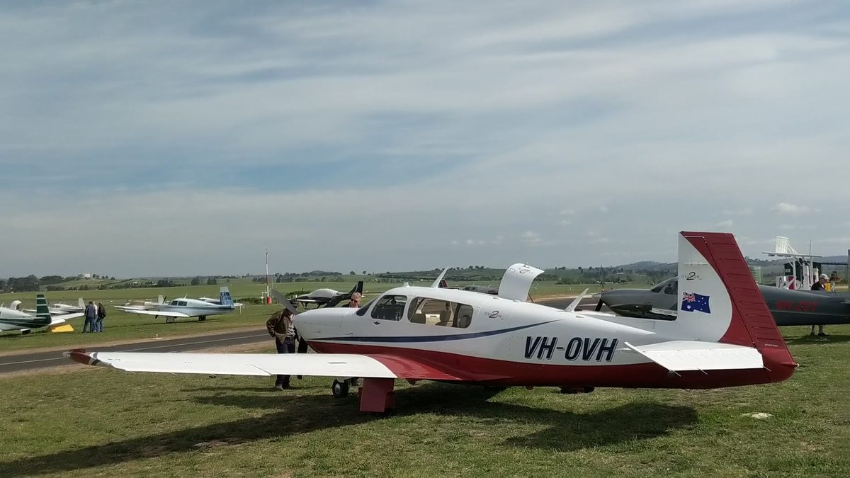 Mike with aircraft