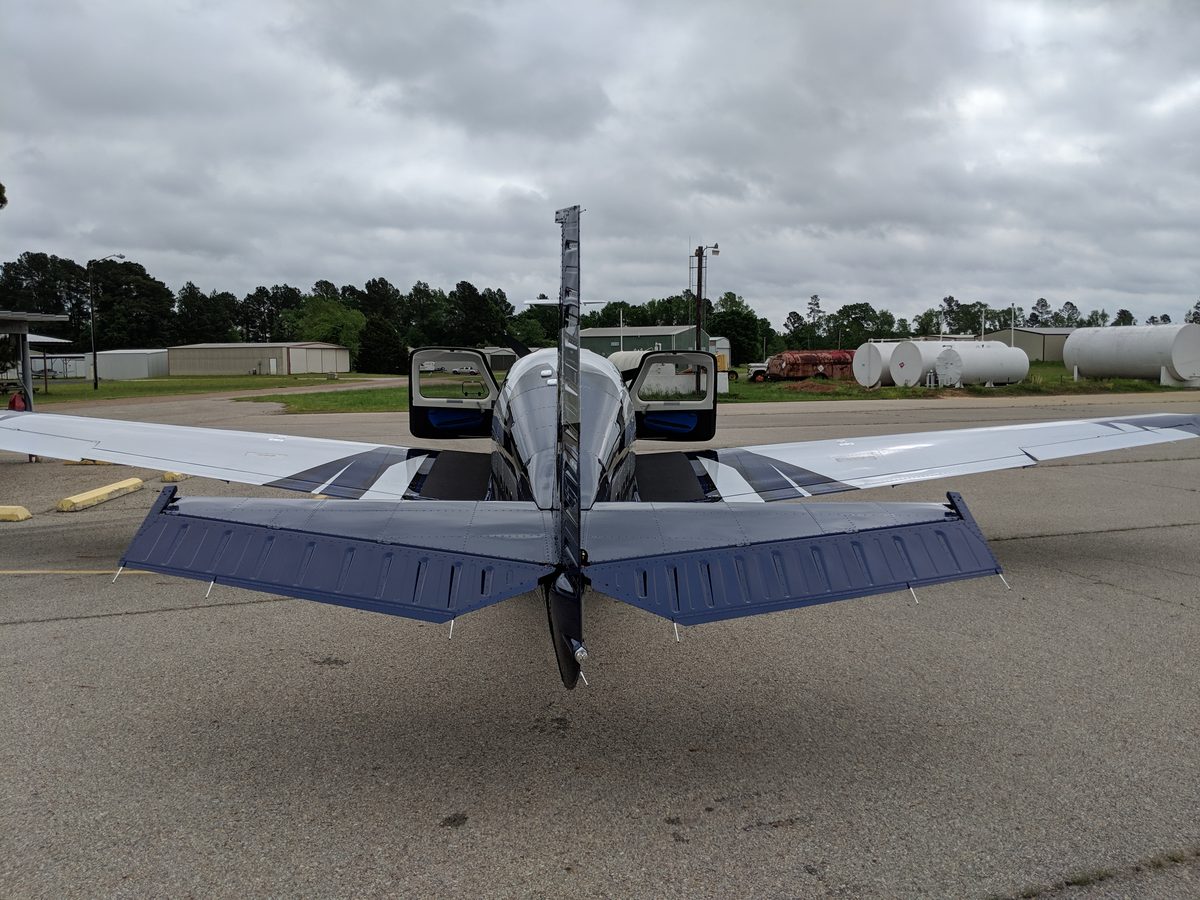 Mooney panel on an instrument approach (G1000 or steam gauges)